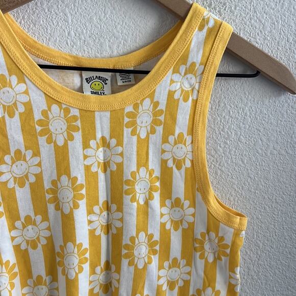 Billabong X Smiley Happy Face Floral Graphic Tank Small - Picture 3 of 5